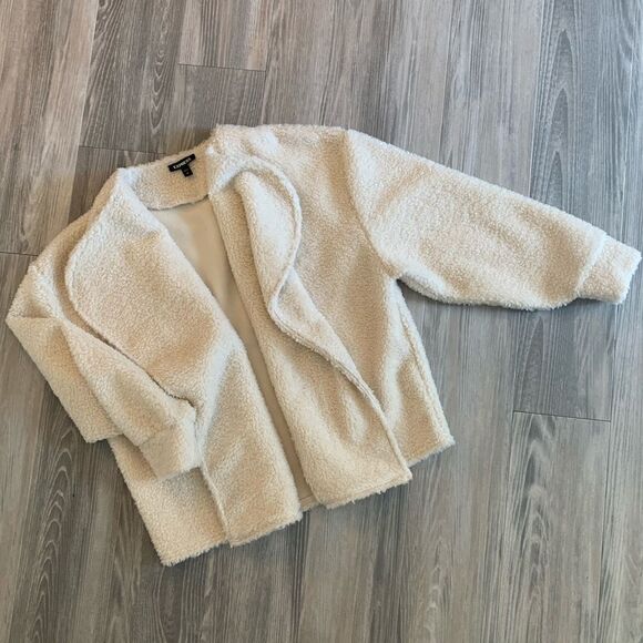 NWOT Express Sherpa coat size small - Picture 2 of 6